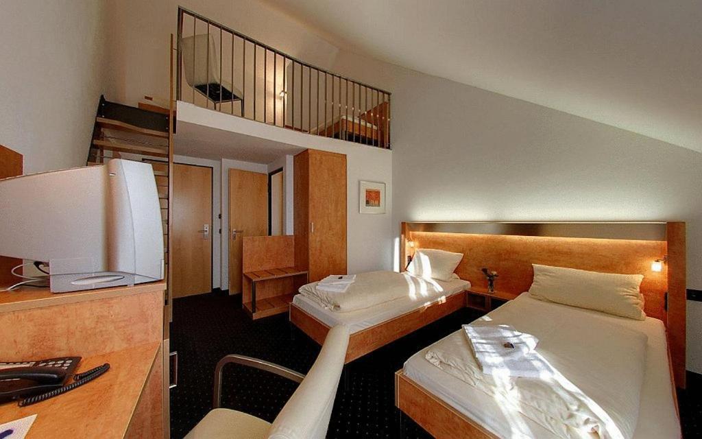 Hotel Gasthof Gross Bergkirchen Szoba fotó